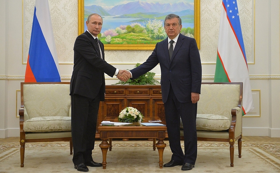 Shavkat Mirziyoyev und Wladimir Putin