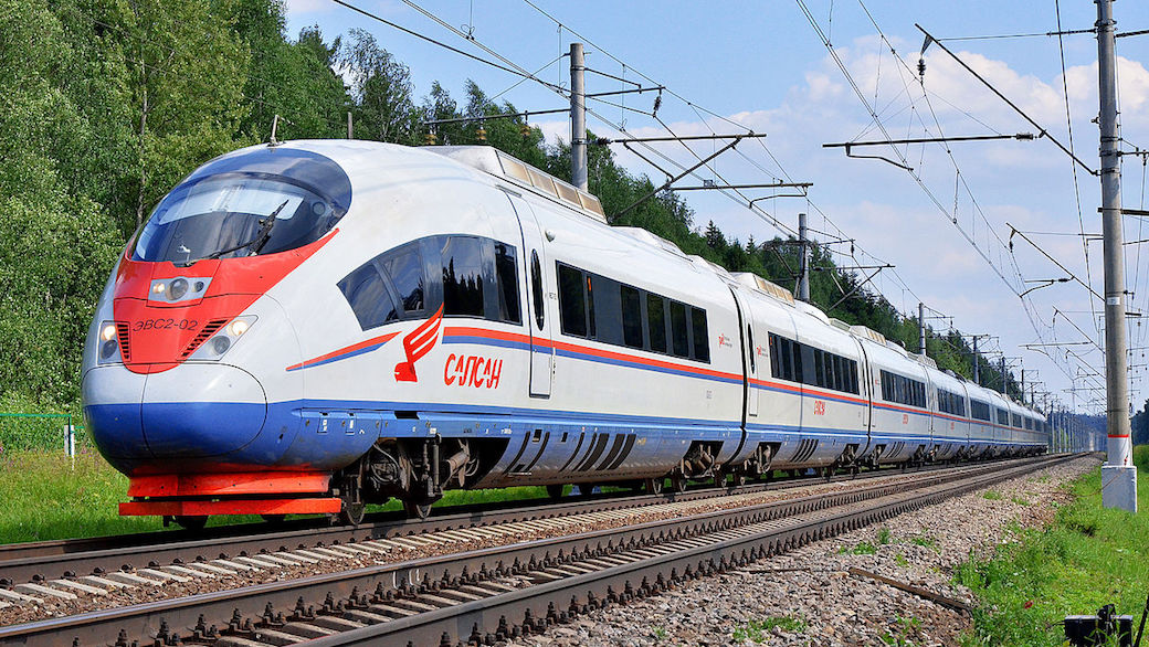 HGV-Zug „Sapsan“ auf der Strecke Moskau–Sankt Petersburg