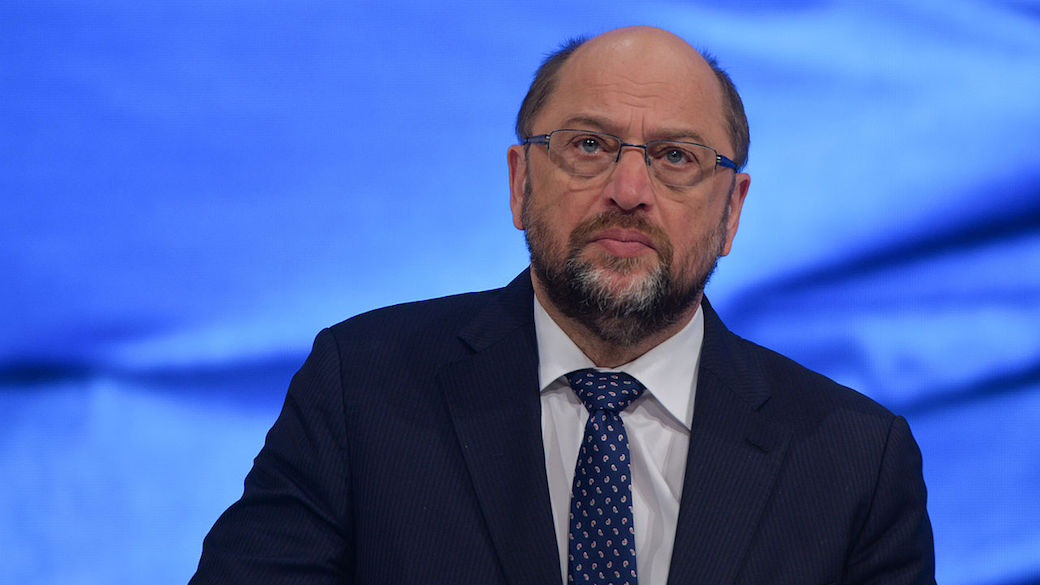 Martin Schulz geht auf Distanz zu Gerhard Schröder