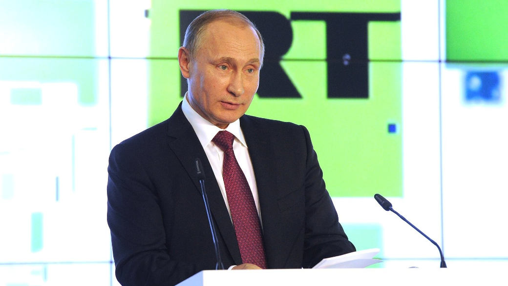 Putin spricht beim 10. Jubiläum von RT.