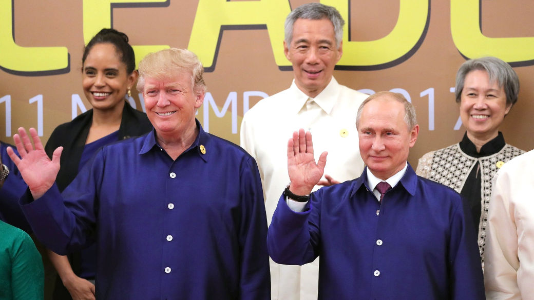Trump, Putin, APEC-Gipfel, winken
