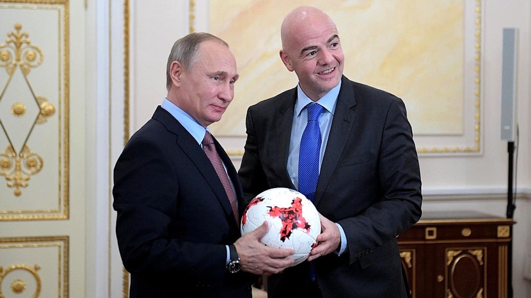 Russischer Präsident Wladimir Putin und Fifa-Vorsitzender Gianni Infantino