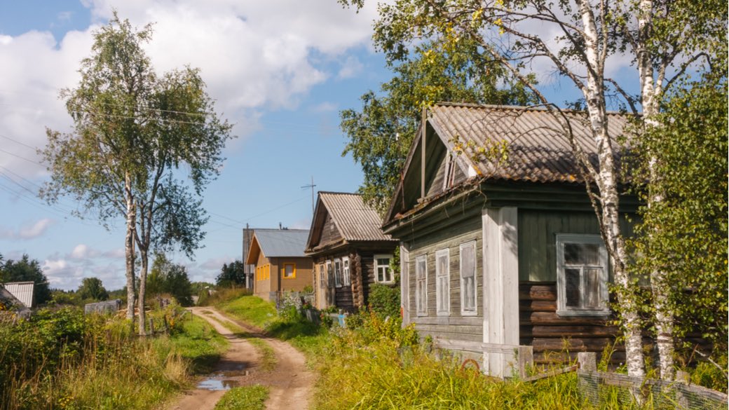 Russisches Dorf in Karelien